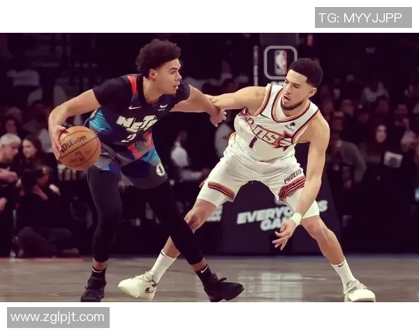 菲尼克斯太阳队未来发展战略与球员潜力分析